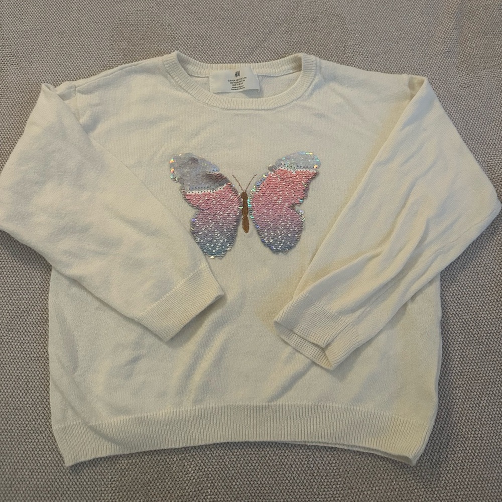 H&M girls sweater with butterfly, 3-4T perfect condition sequence